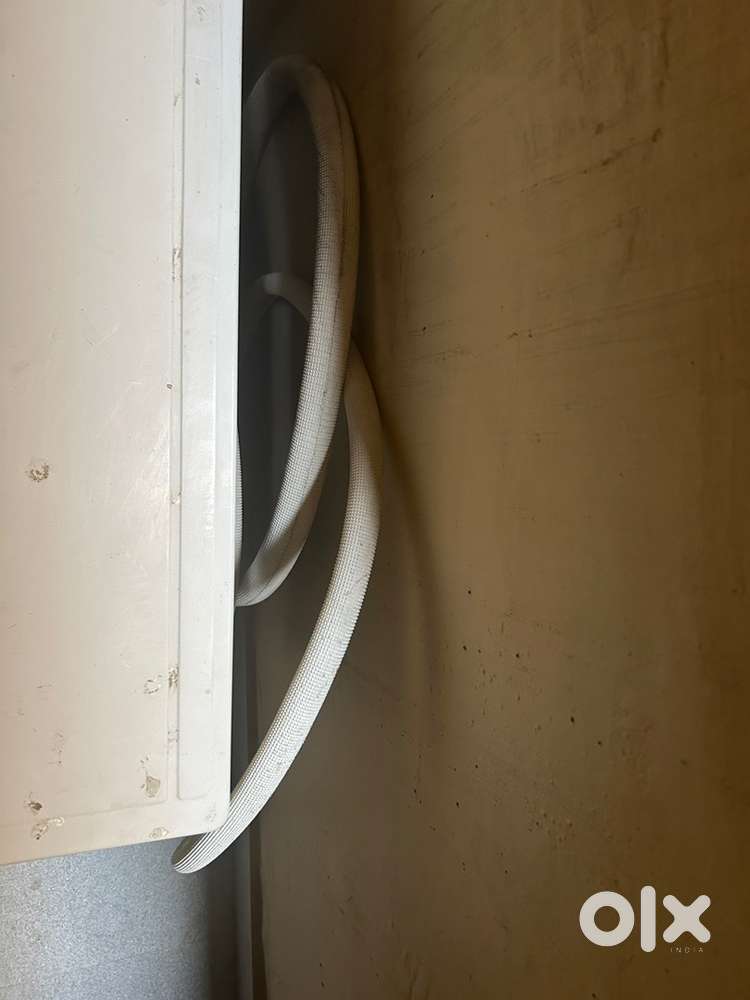 Split digital inverter AC 1.5 and 2 Tons Convertable