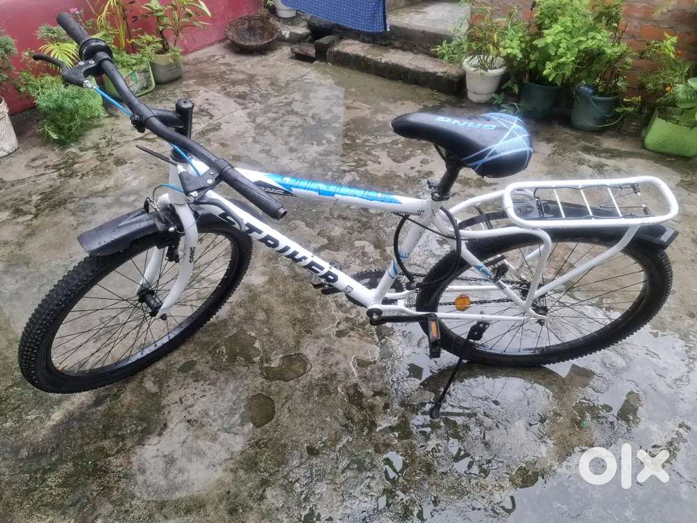1 year old ,good condition and full maintenance