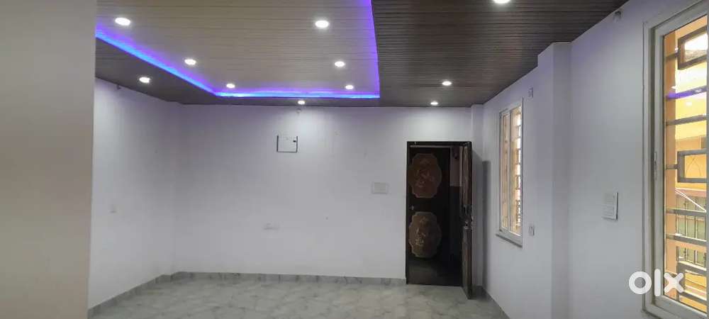 Hall for commercial use