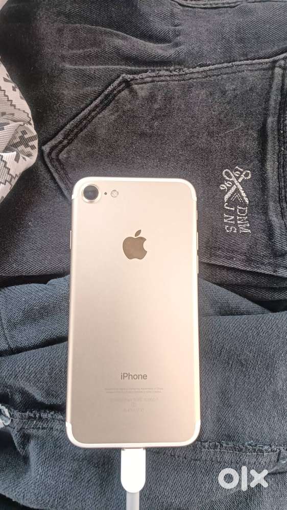 Iphone 7 gold colour!