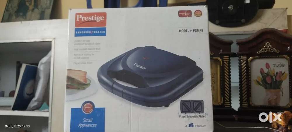 Bread toaster for sale