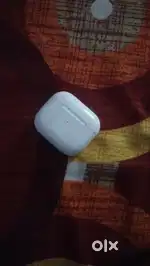 Airpods headphones