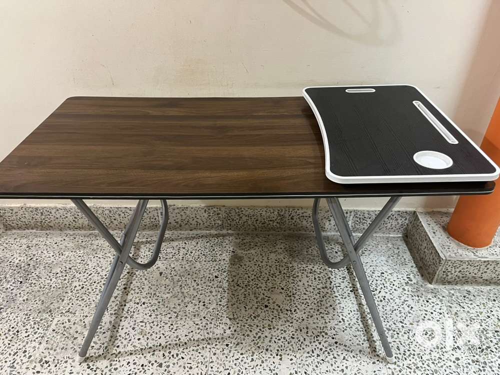 Table large and small foldable size