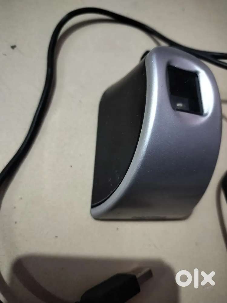 Biometric finger print scanner