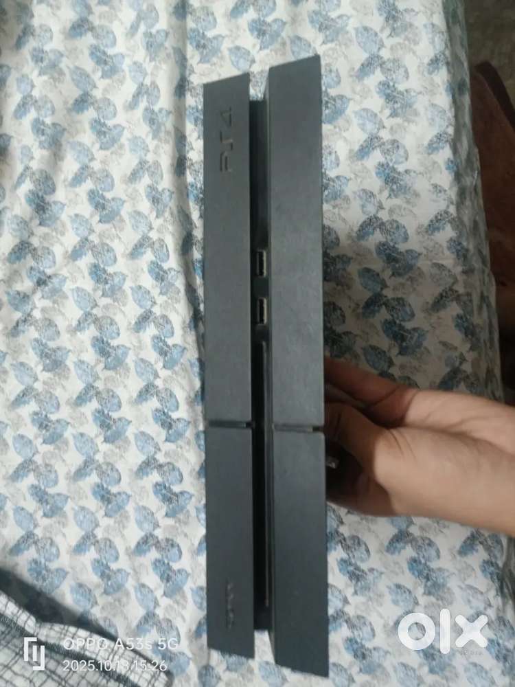 PS4 fat version