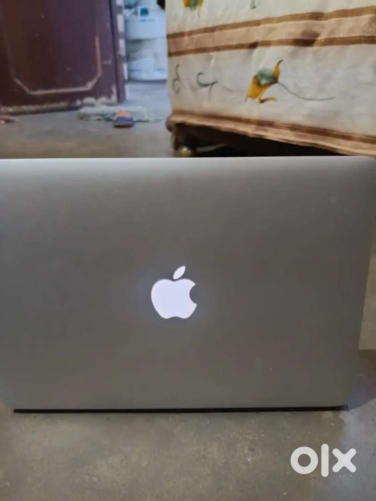 Macbook air i5