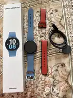 Smasung galaxy watch 5 : 44 mm LTE  bluetooth  wifi  GPS