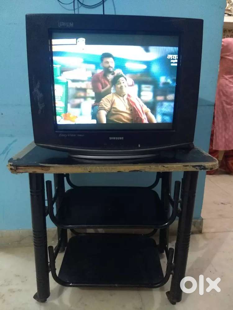 TV  21 inch