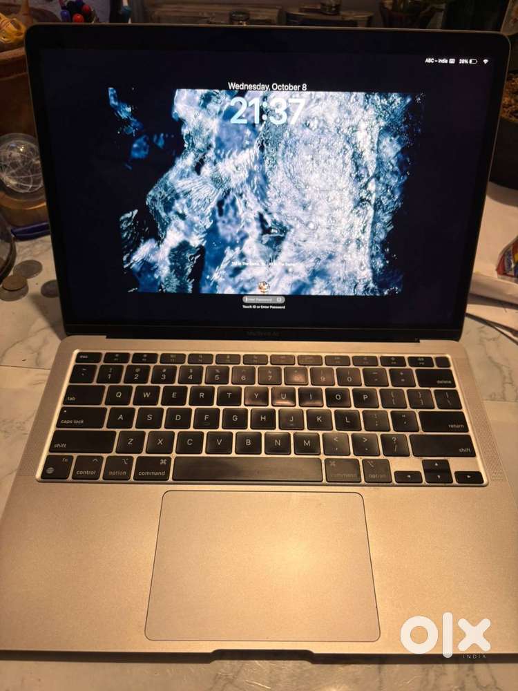 MacBook Air M1 (2020) – 8GB/256GB, Battery Health 82% – No Charger/Cab