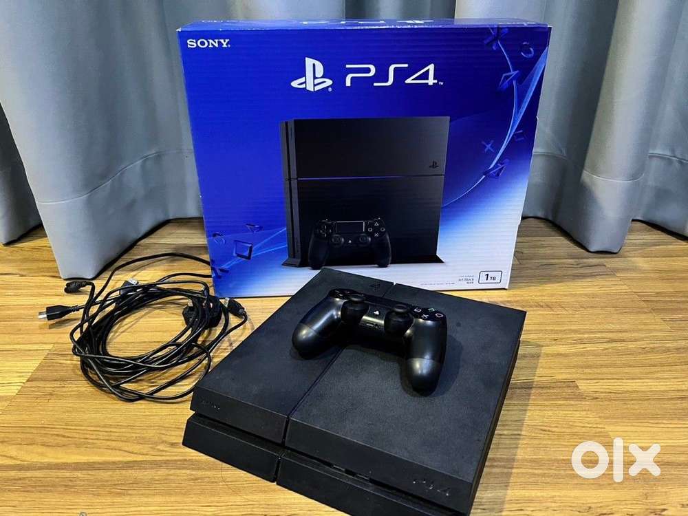 PS 4 Normal Limited Edition (500gb)