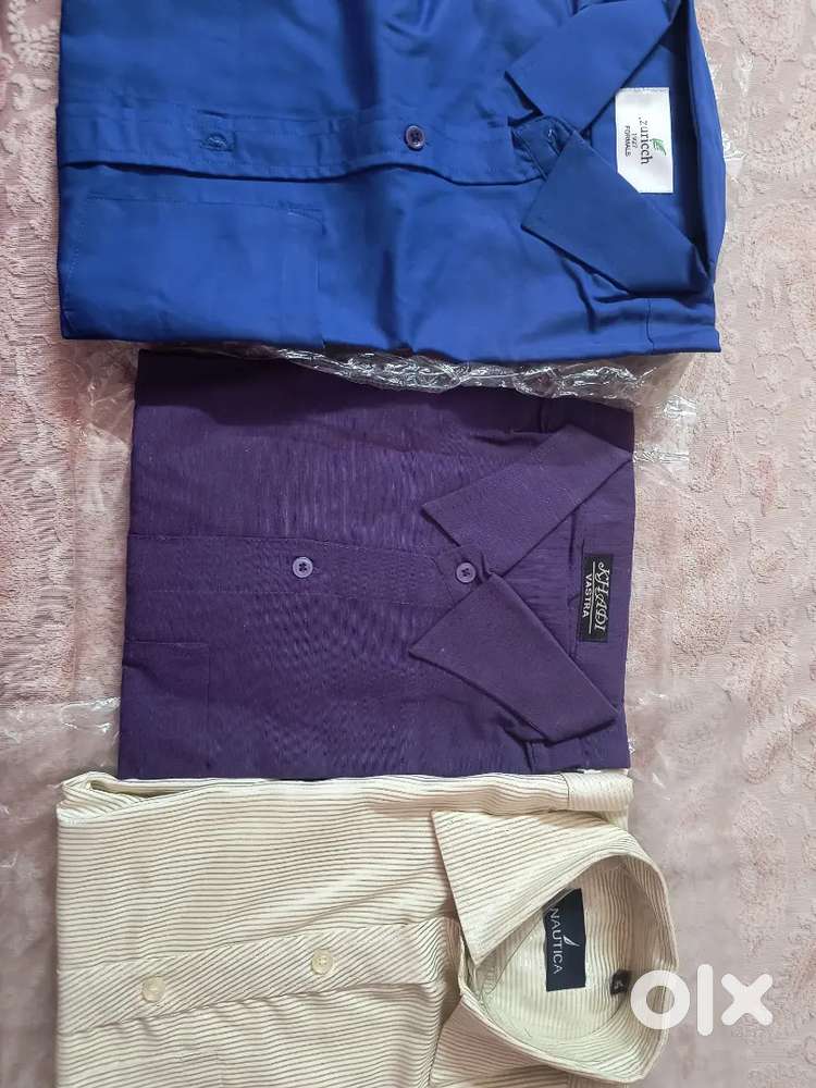 3 shirts at 600 (size 38/40)