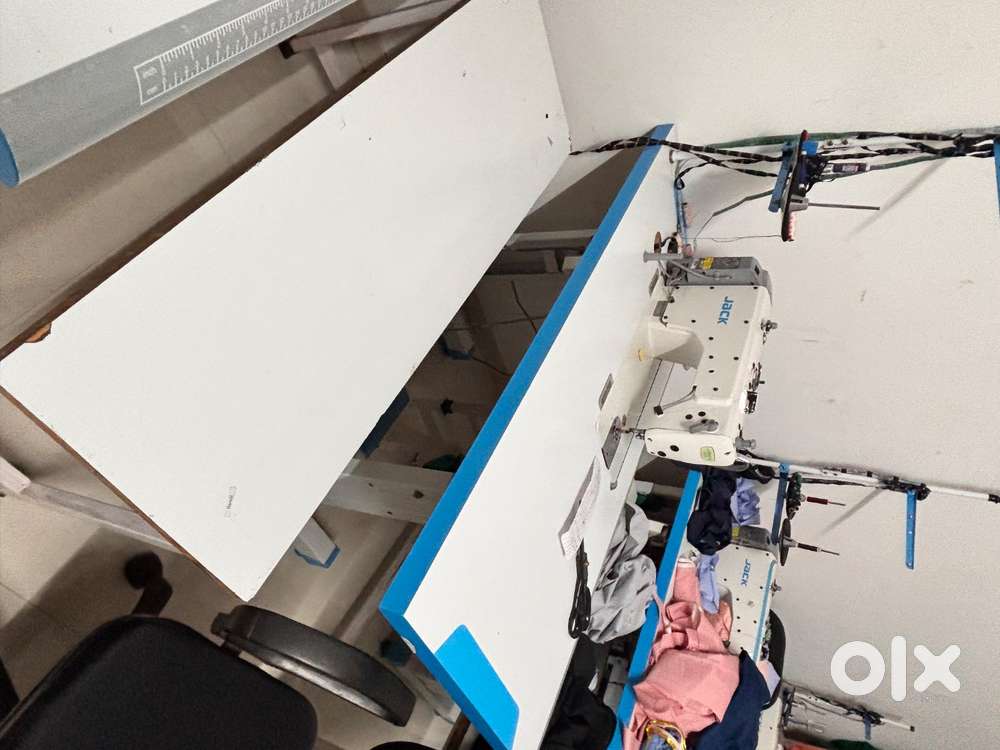 Jack sewing machine