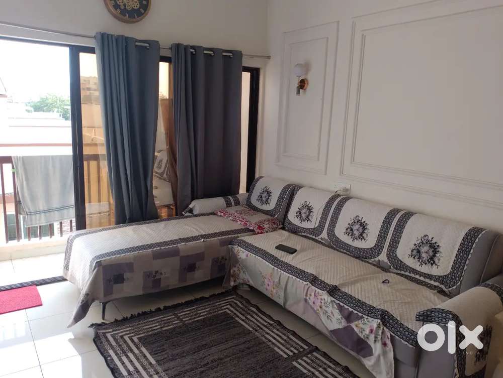 1 BHK Flat for sale