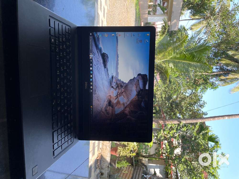 DELL Inspiron 15 3000 Series Intel Core i3 7th Gen