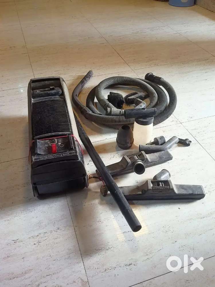 वैक्यूम क्लीनर ( यूरेका फॉर्ब्स कंपनी का )