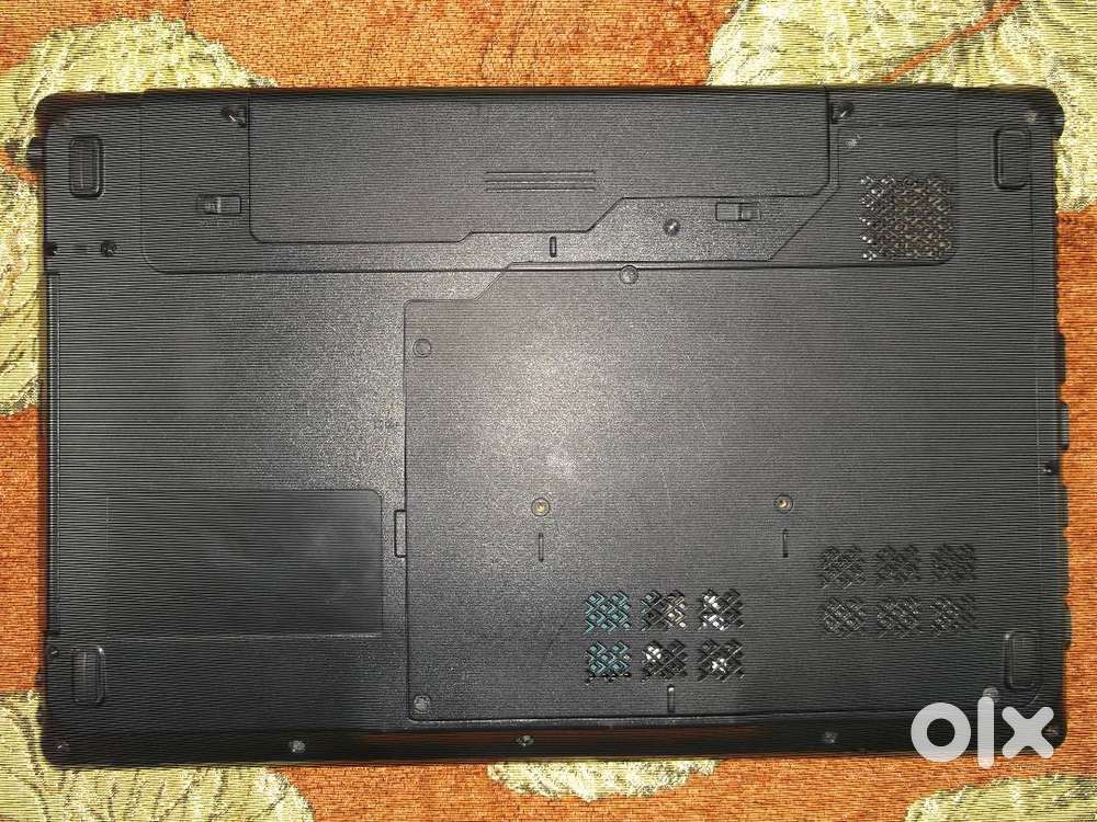 LENOVO G560 i5 M540 2.53GHz 500gbHDD 4gbDDD3 WIN10 & CHARGER NO BATERY