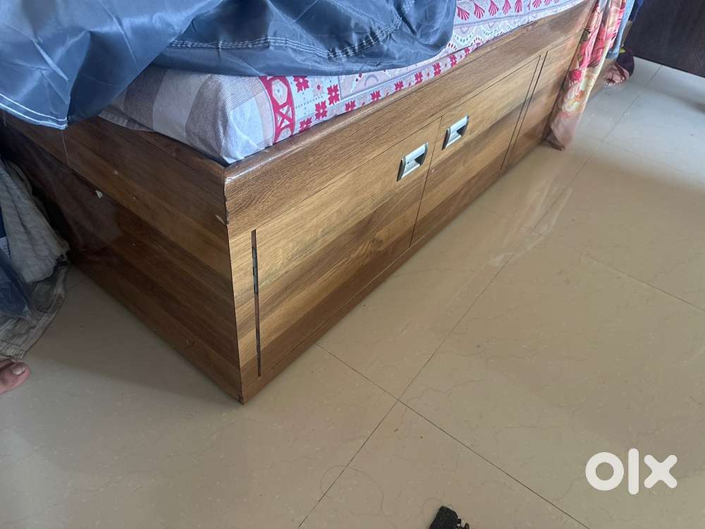 Single & Double bed with matress