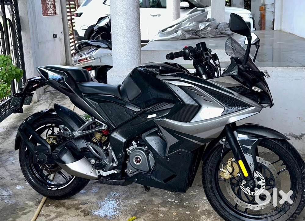 Pulsar RS 200 - Powerful Beast in Top condition  SingleOwner  LowKm