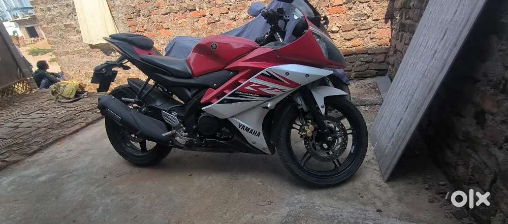 super duper R15 very good condition bahut kam uses