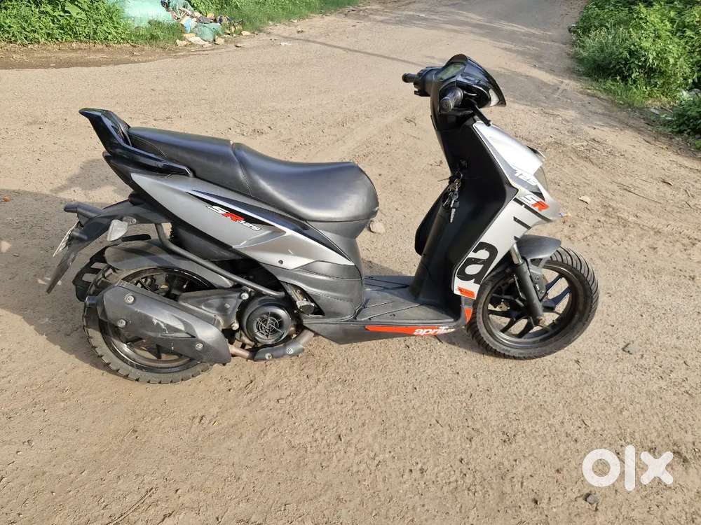 Aprilia SR125