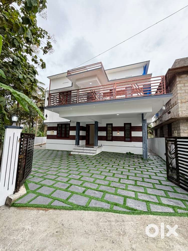 New house for sale Kazhakuttam Chanthavila