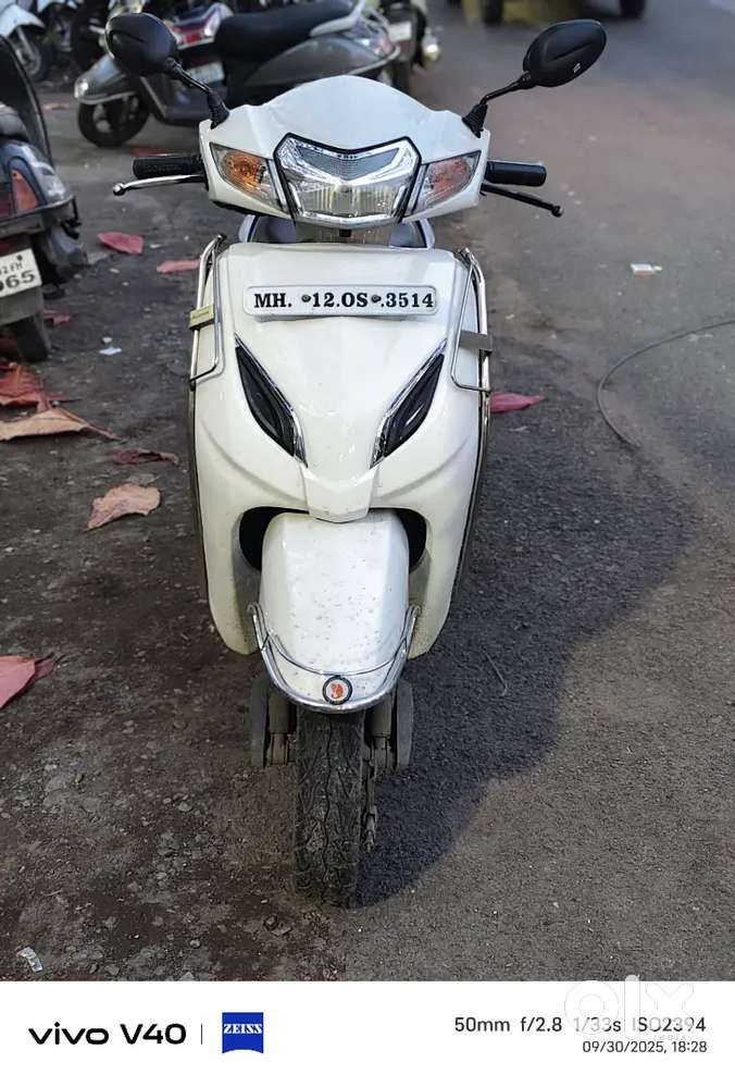 I have to sell my Honda Activa 5G 2018 19000kmrn 52500rs