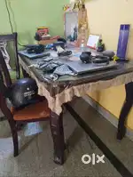 Teak wood dinning table + 4 chairs