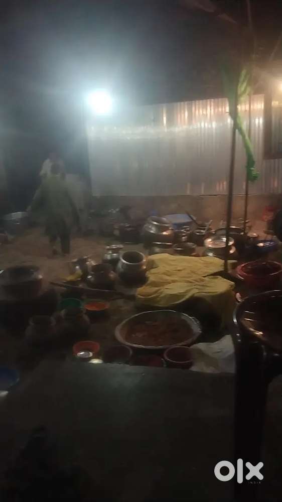 Kashmiri cook