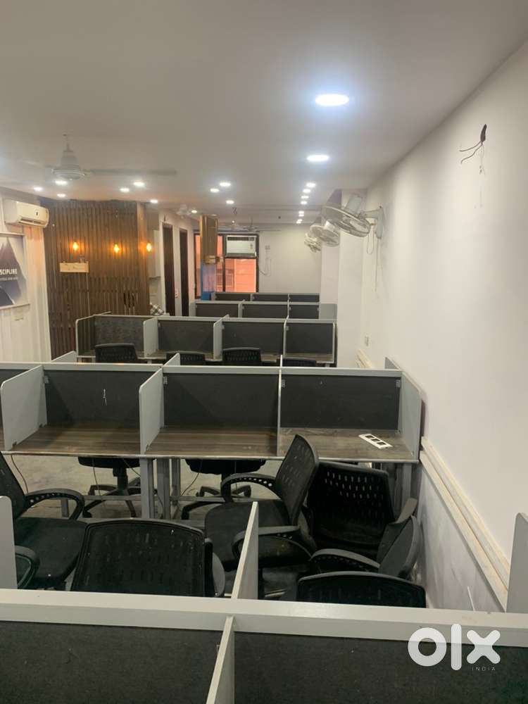 36 seats furnished office
