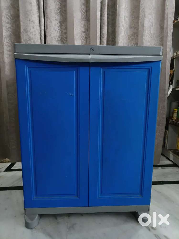 Blue plastic lightweight Wardrobe