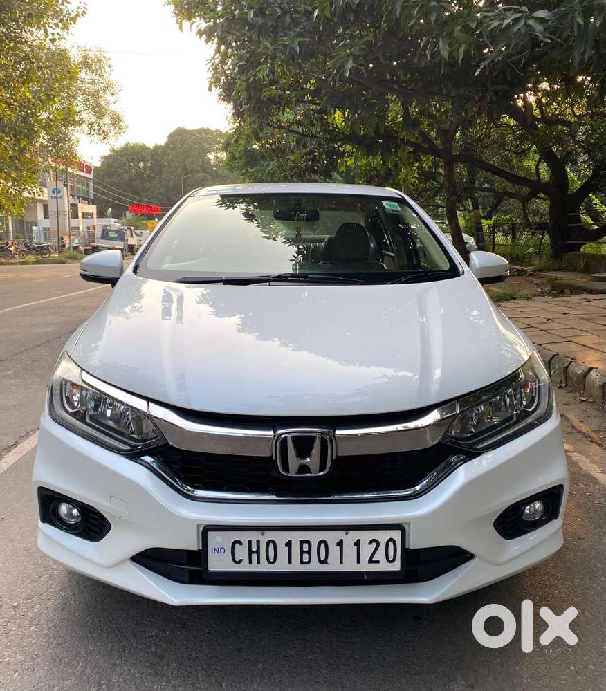 Honda City 1.5 V 4TH GEN i-VTEC MT, 2017, Petrol