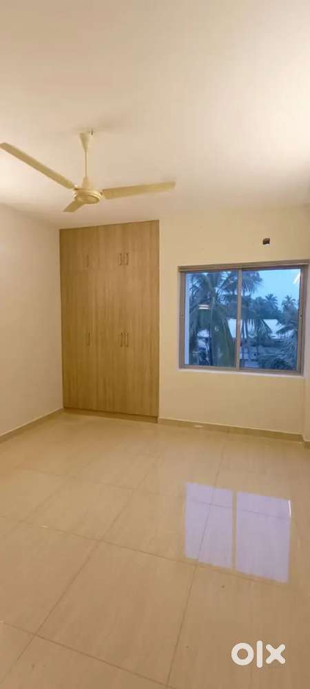 3Bhk Semi Furnished Flat For Rent In Maradu