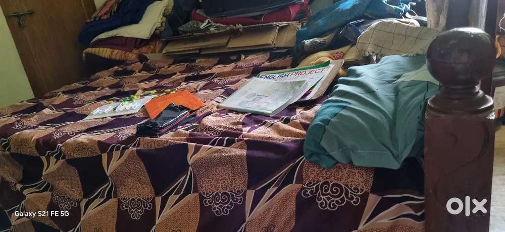 Cot for sale