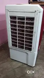 I want to shell my small cooler which have good condition and service