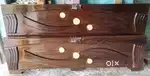 Segun wood box bed