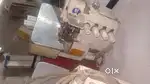 4 thread overlock machine