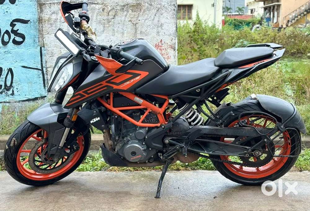 2023 Model Petrol Bike -Excellent condition