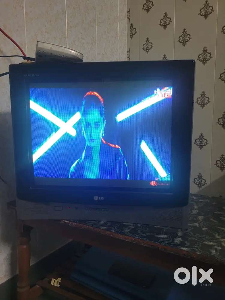 LG colour TV