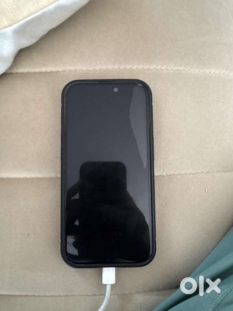 Iphone 15 pro 128 gb white