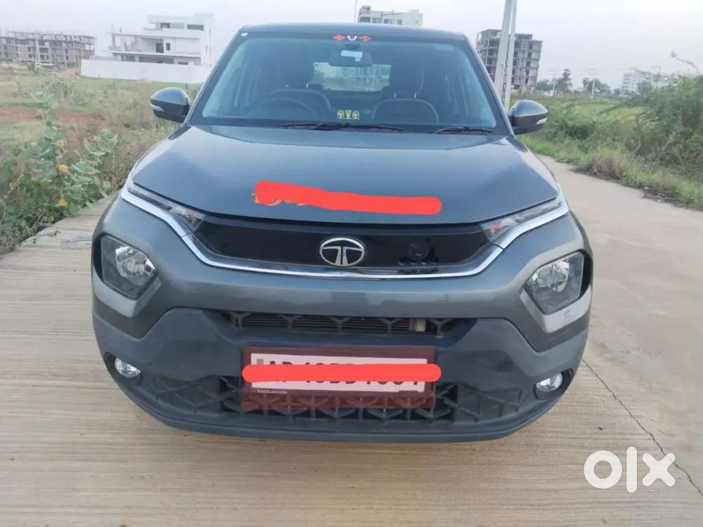 Tata Punch  2024 Petrol 14500 Km Driven.showroom tracked vehicle.