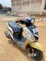 very good condition scooty