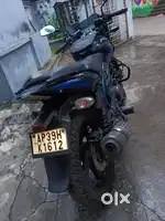 pulsar 150cc double disc Good condition
