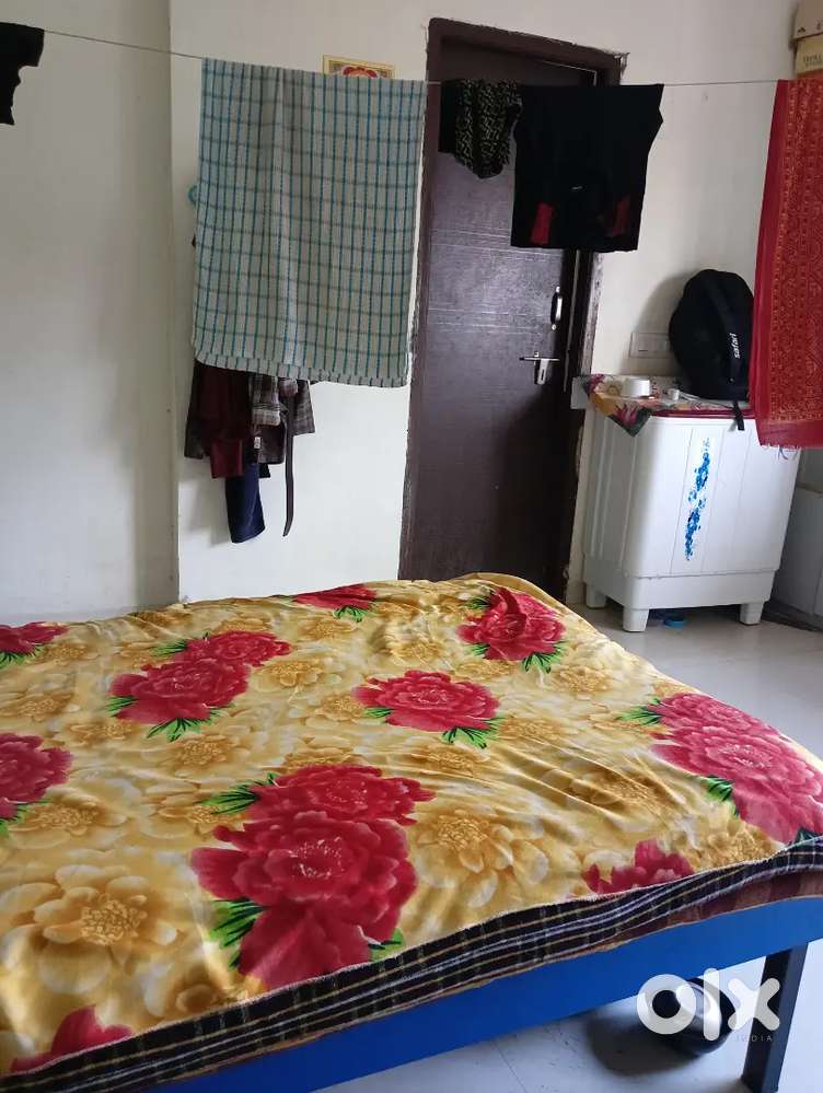 Need roomate
