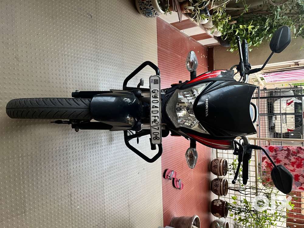 Perfectly maintained Honda shine sport 125cc for sell
