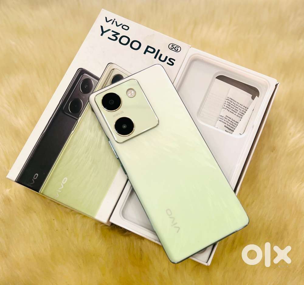 Vivo Y300 Plus 8/128 Gb with bill box charger complete available