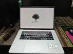 Apple Mac book pro 15 inch 2017