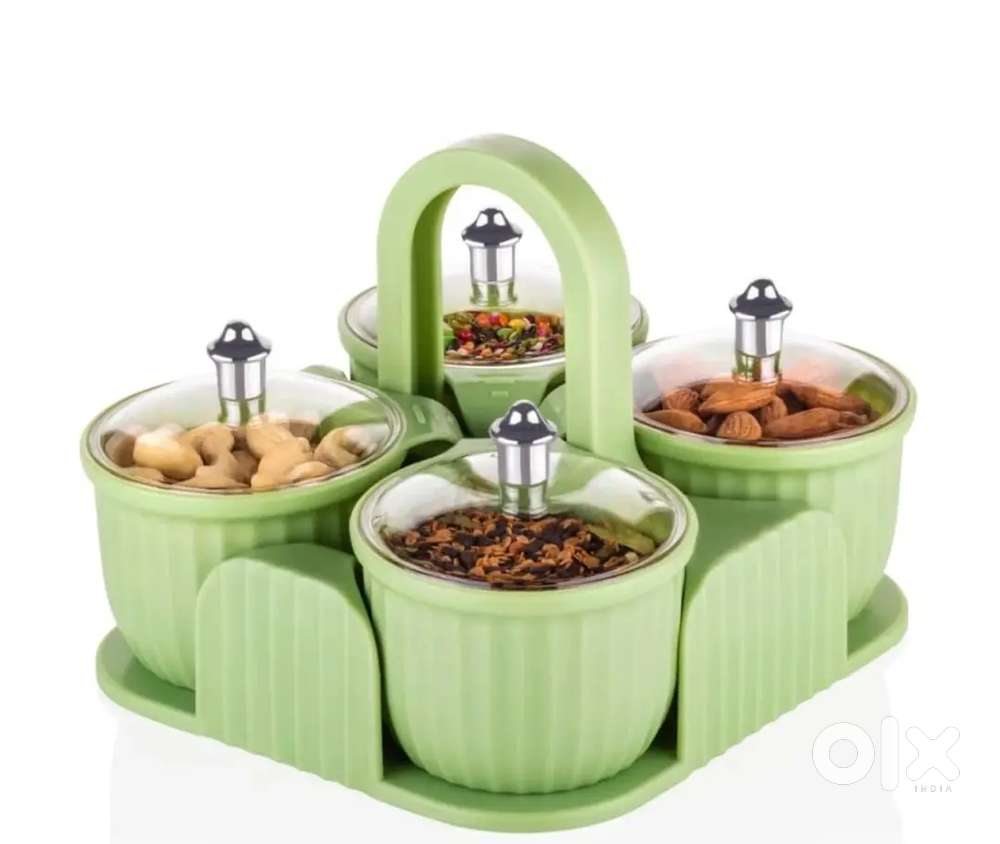 Multipurpose Plastic Storage Container

Set: Kitchen Jars, Spices