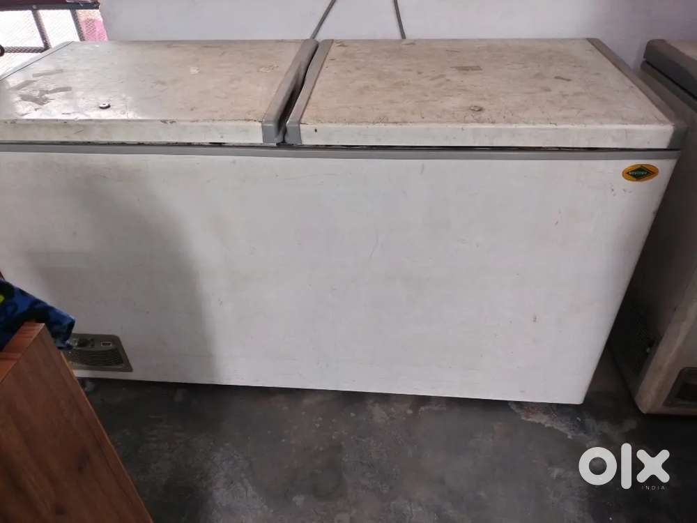 Hard Top Deep freezer Western