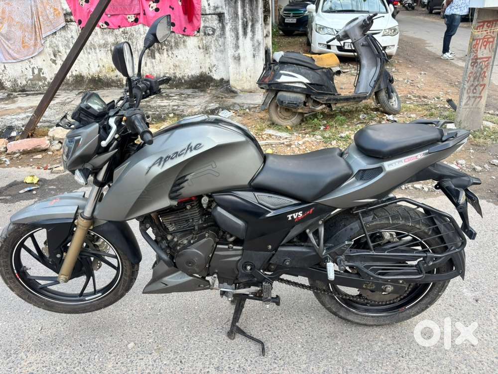 Tvs Apache 200 4V 2017 model
