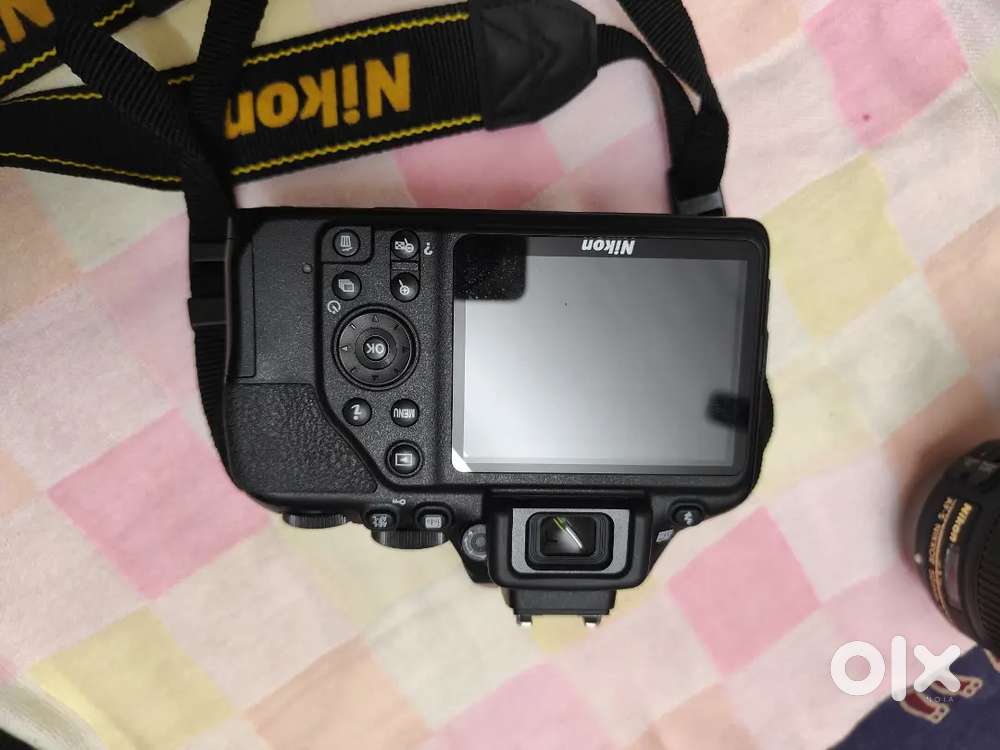 Nikon d3500 DSLR CAMERA